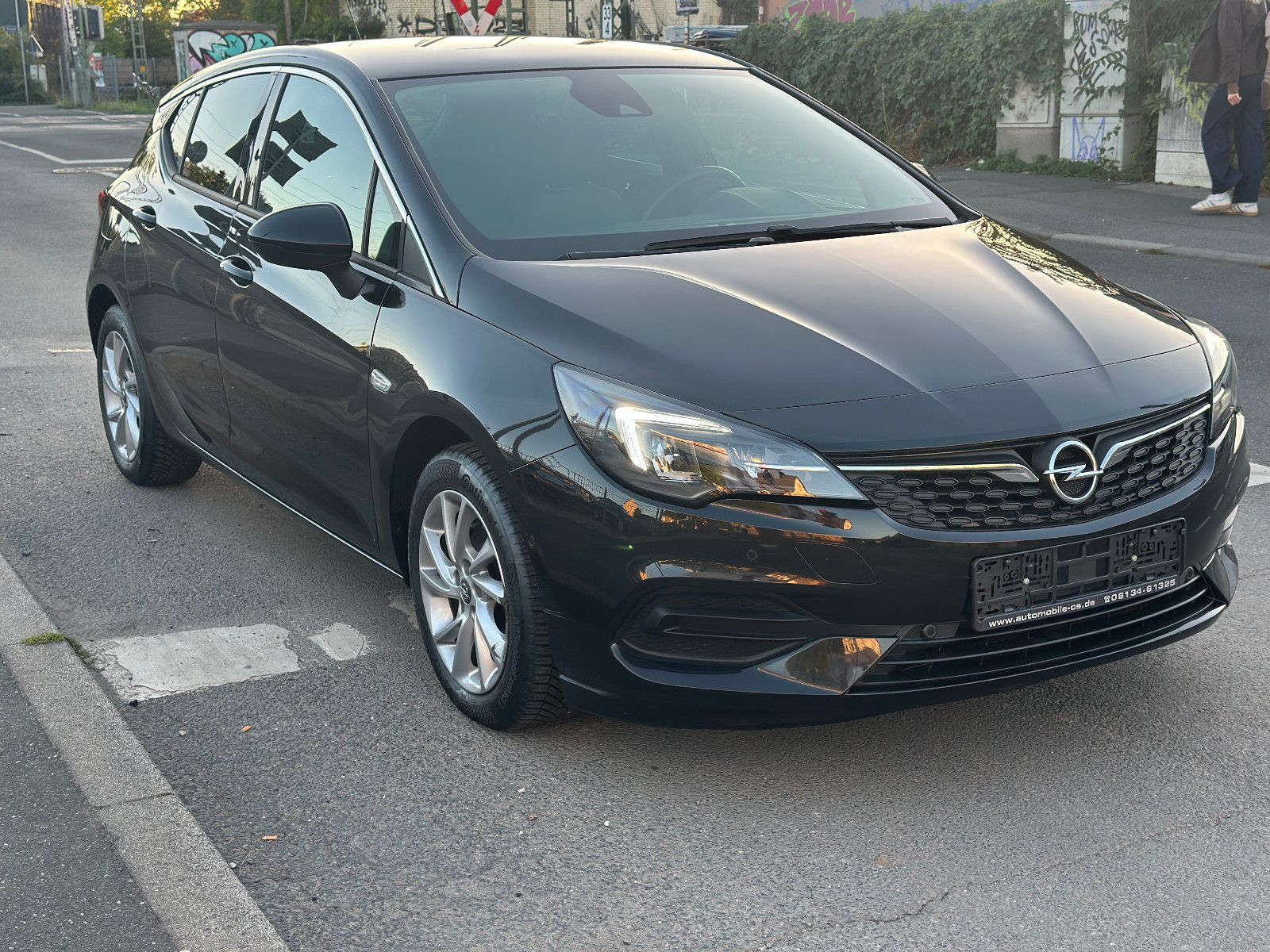 Fahrzeugabbildung Opel ASTRA K ELEGANCE*MOD.2022+LED+KAMERA+NAVI*