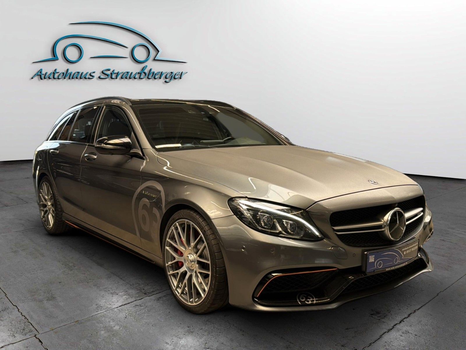 MERCEDES-BENZ C 63s AMG T-Modell 360° ACC HuD Pano Leder