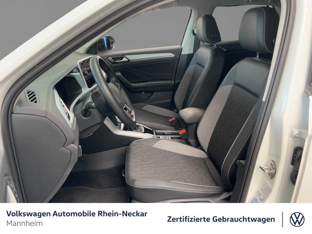 Volkswagen T-Roc - Bild 11