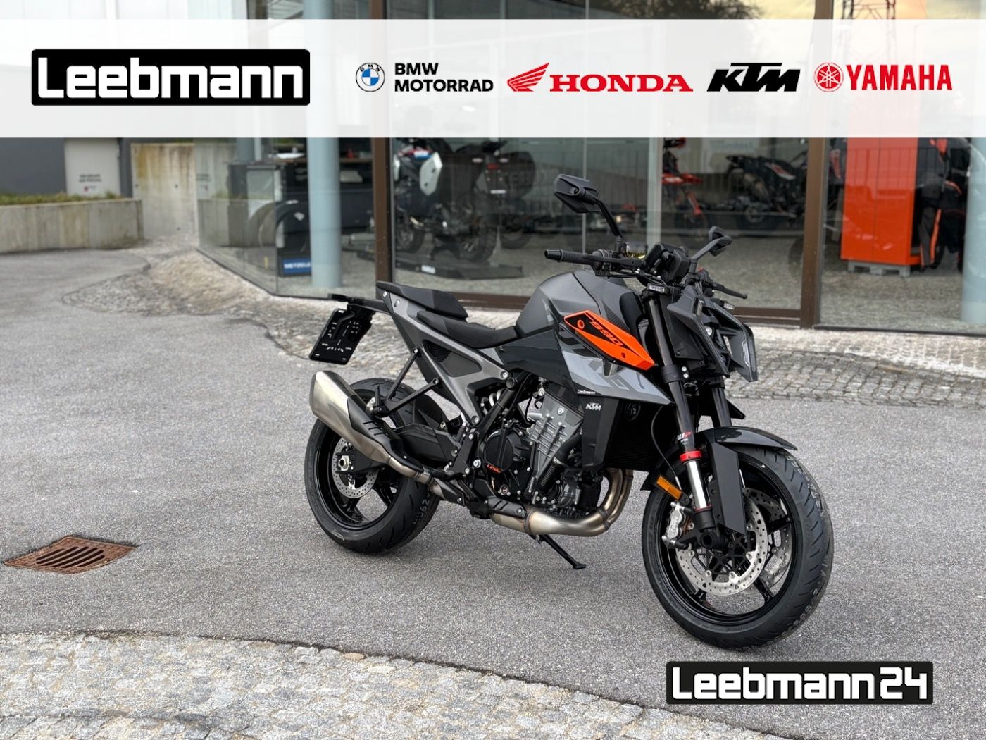 Fahrzeugabbildung KTM 990 Duke Modell 2024