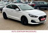 Hyundai i30 Fastback Trend *SPURHALTEASS*TEMPOMAT*USB* - Hyundai Gebrauchtwagen in Magdeburg