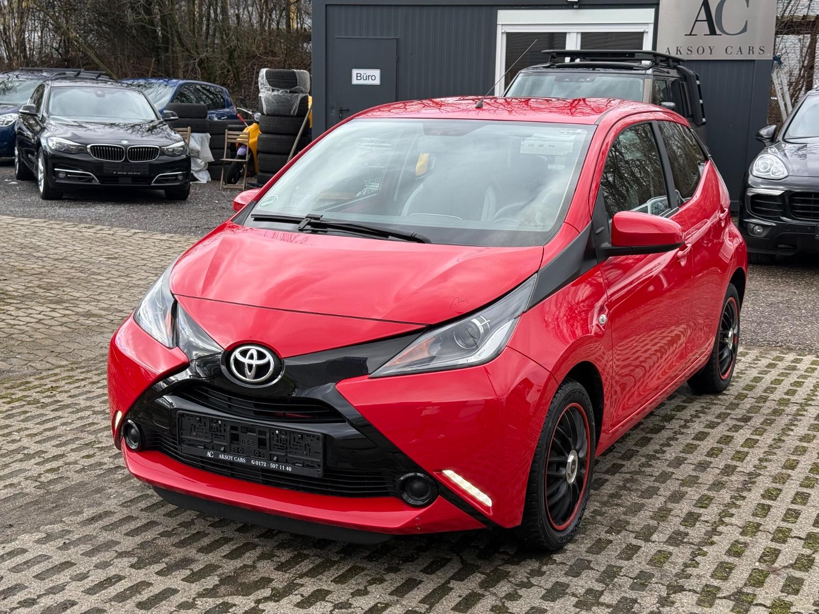 Toyota Aygo AYGO x-play