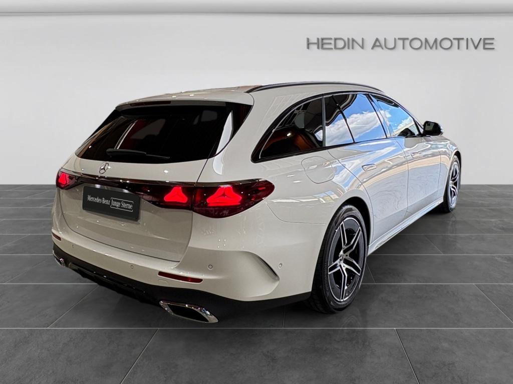 Mercedes-Benz E 220 d T 4M AMG|NIGHT|DISTR|360°|AHK|DIGI-Light