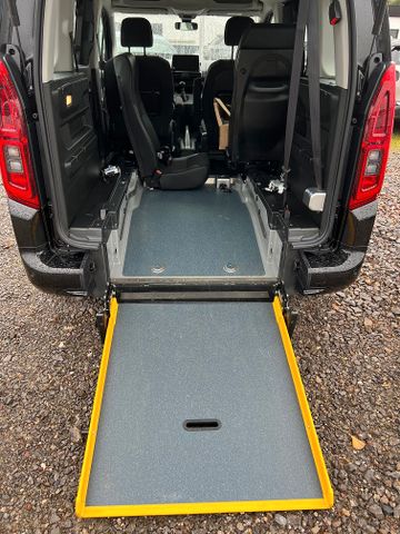 Opel Combo Life E Edition Behindertengerecht-Rampe