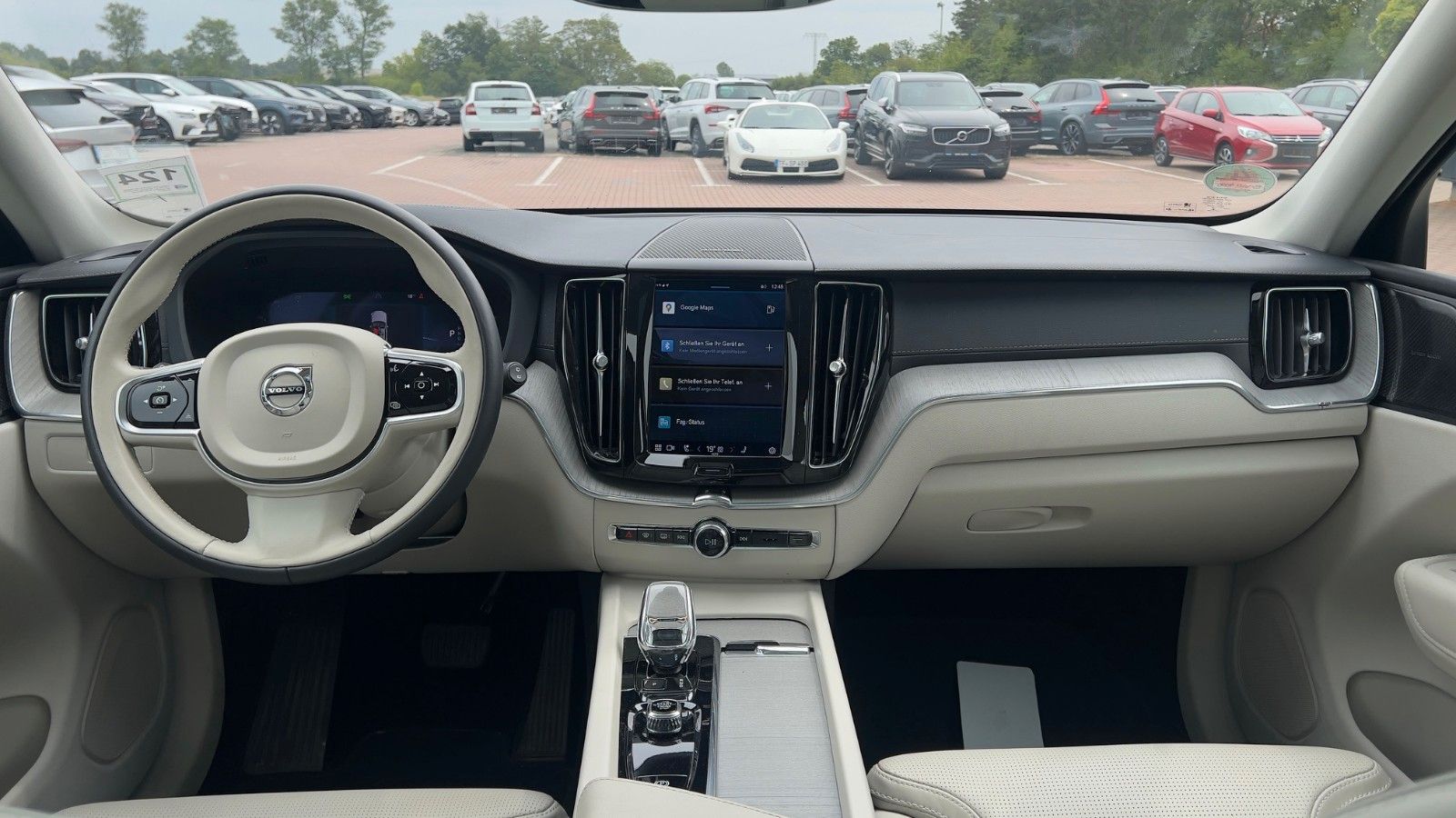 Fahrzeugabbildung Volvo XC60 B5 D Ultimate Bright AWD*AHK*STHZG*Massage*