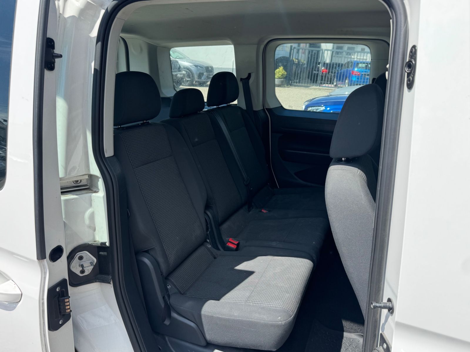 Fahrzeugabbildung Volkswagen Caddy  /AUTO-HOLD/ACC/TEMPOMAT/