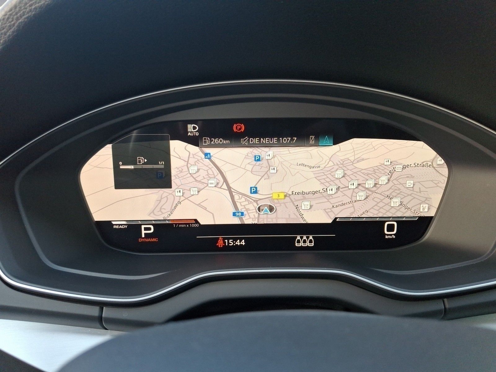 Audi SQ5 foto 11