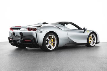 2024 Ferrari SF90 — фото 5