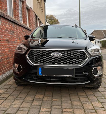 Ford Kuga 2,0 TDCi 4x4 132kW Vignale Allwetter AHK Na