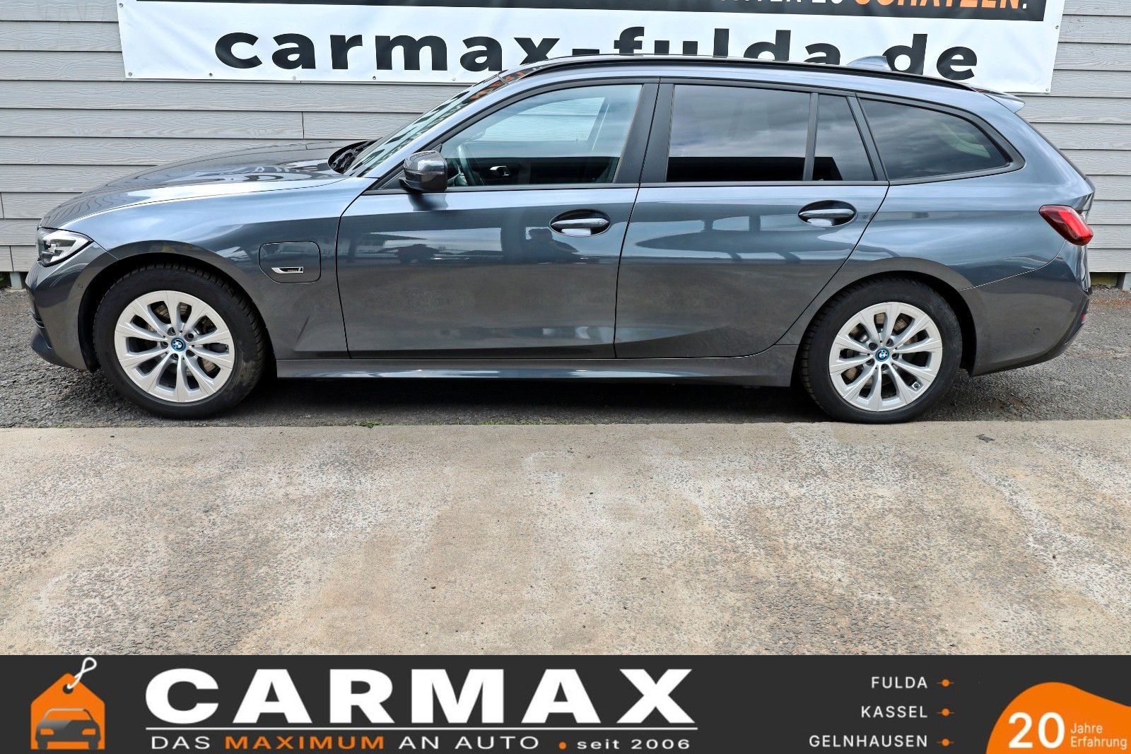 Fahrzeugabbildung BMW 320e Touring Advantage Leder,Navi,LED,Kamera,AHK