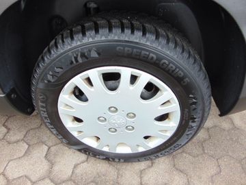 Bild 14 Peugeot 2008 Active