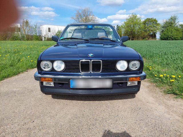 BMW Oldtimer, BMW 320i, Cabriolet