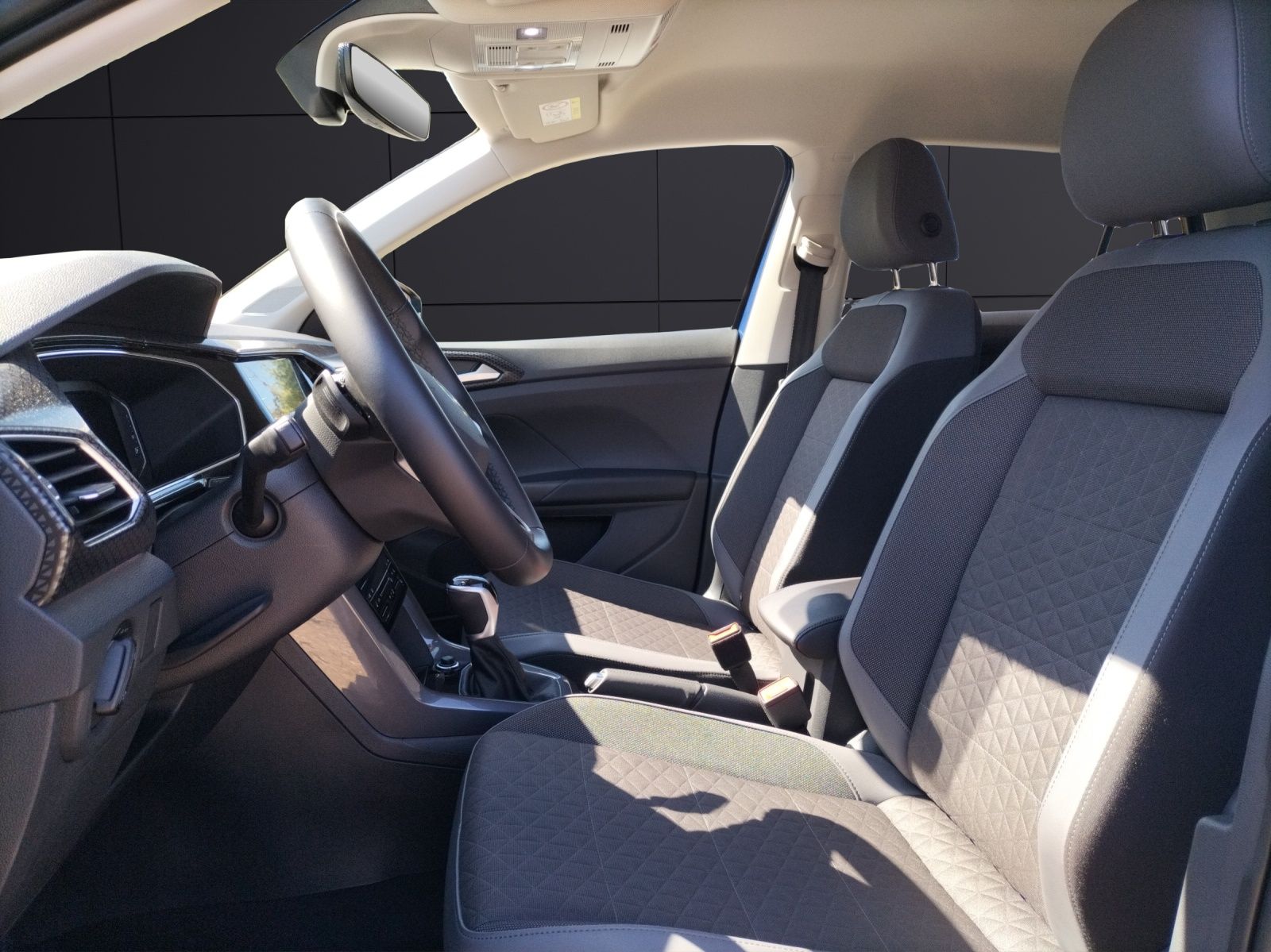 Fahrzeugabbildung Volkswagen T-Cross Style DSG LED ACC Navi Kamera Keyless