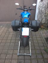 Yamaha  XSR 900 mit Koffern, kurzem Heck, Protektoren - YAMAHA XSR 900