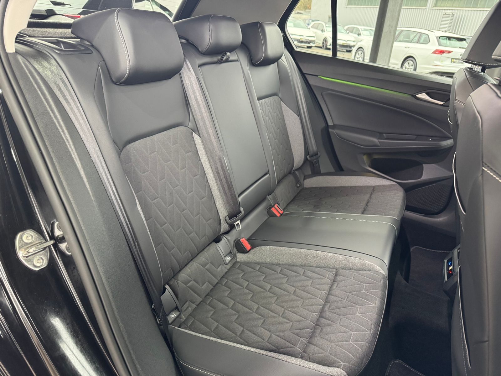 Volkswagen Golf - Bild 41