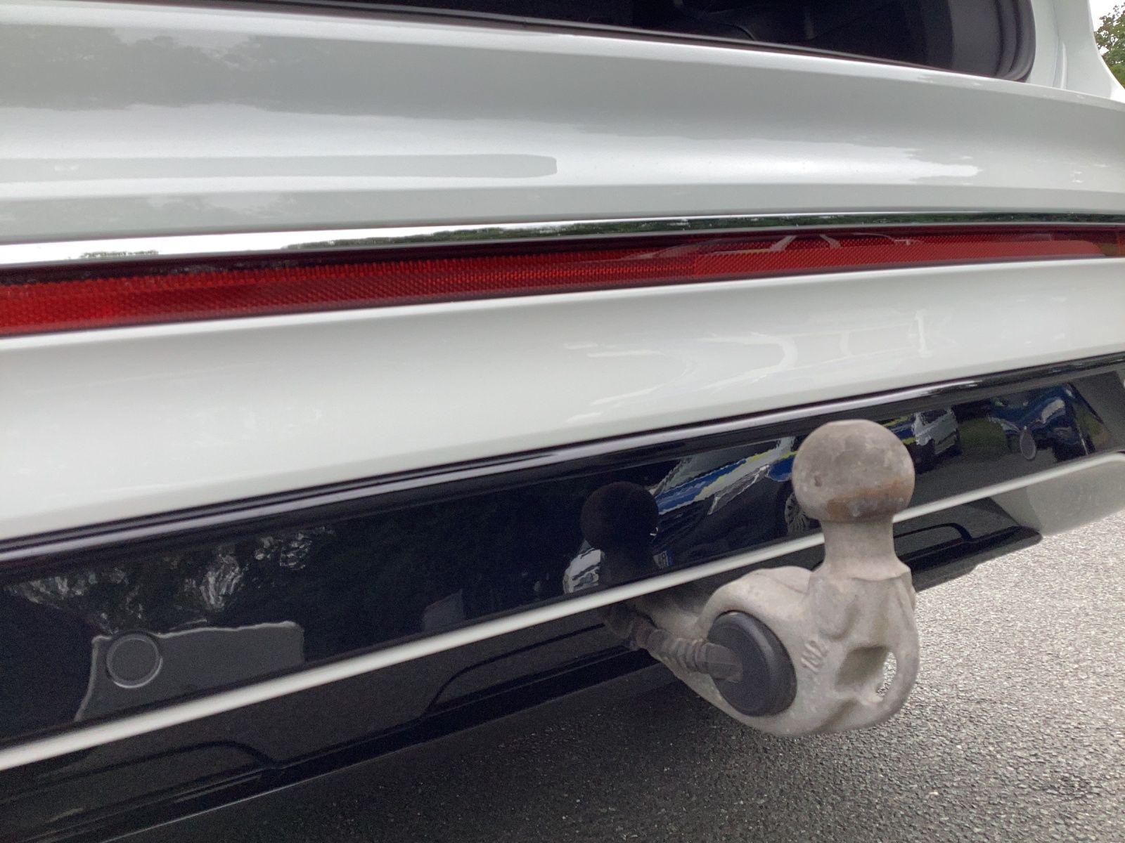 Fahrzeugabbildung Volkswagen Tiguan Allspace R-Line 4M TDI DSG IQ.Light ACC A