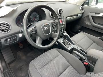 Audi A3 - 8