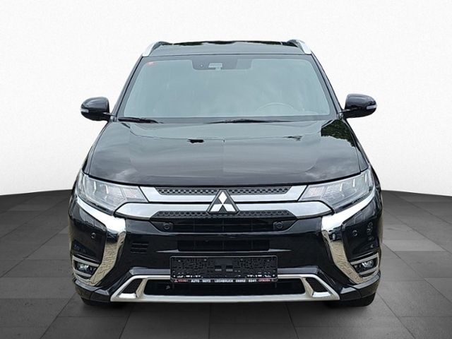 Fahrzeugabbildung Mitsubishi Outlander 2.4 PHEV 4WD PLUG-IN HYBRID KAMERA SHZ