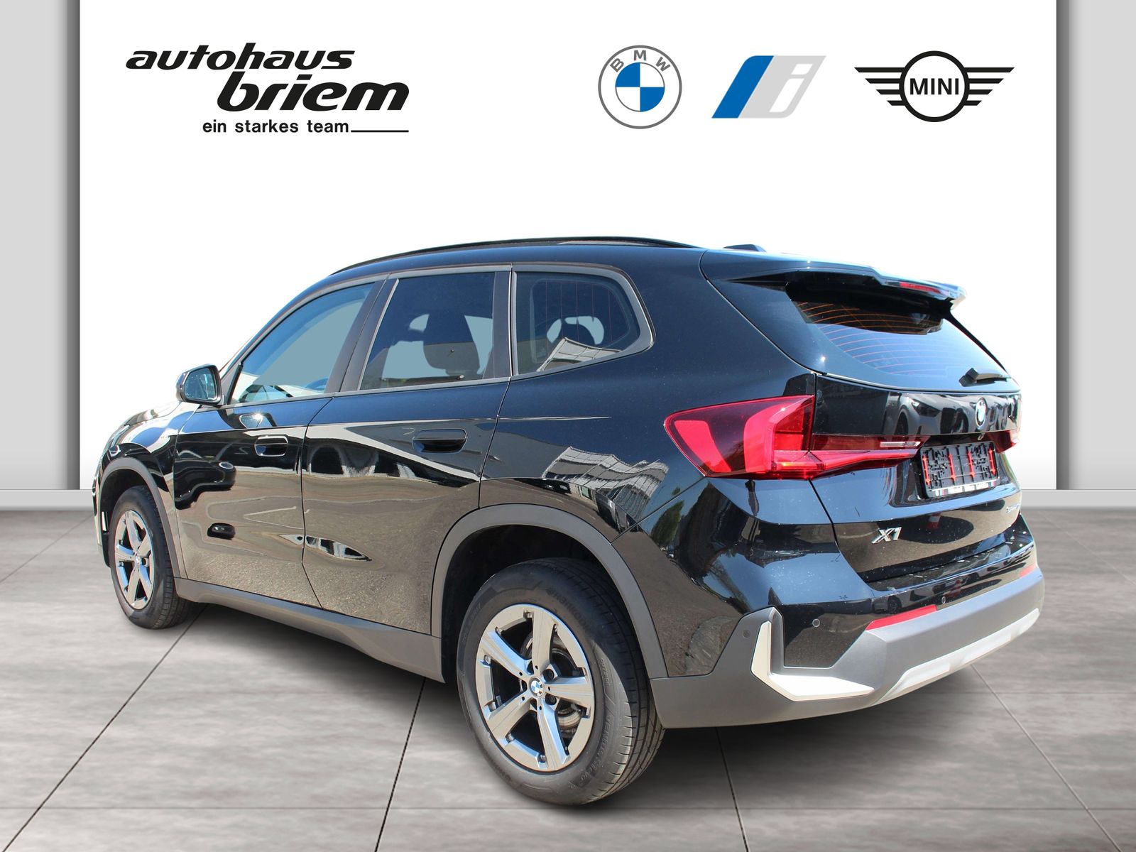 BMW X1 sDrive18d 17" DAB Sitzheizung M Dachreling imagem 3