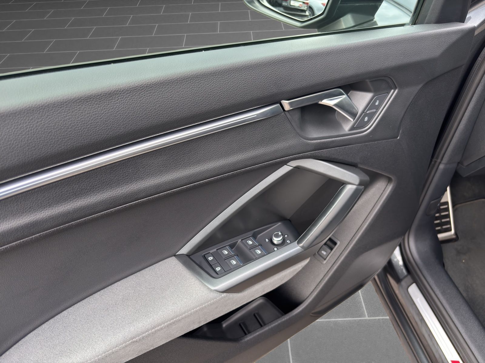Audi Q3 35 TFSI S-line RFK SHZ NAVI KLIMA foto 13