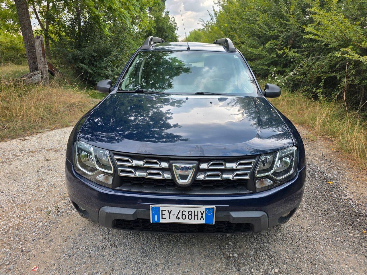 Dacia Duster 2015 — interior