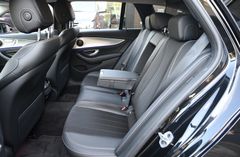 MERCEDES-BENZ E 200 T-Modell Avantgarde 1.Hd Navi Leder Kamera