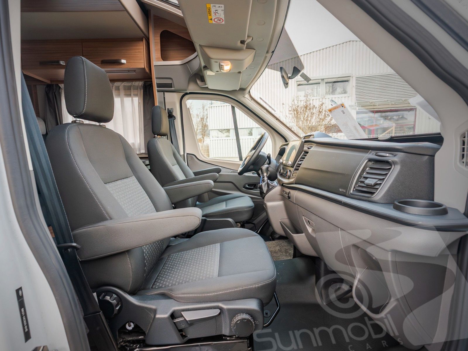 Fahrzeugabbildung Weinsberg CaraSuite FORD 650 MF #SAT #KLIMA #MEDIA #VOLL