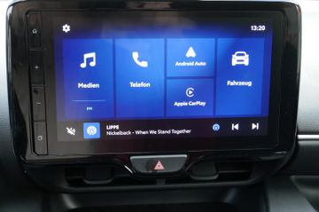 Bild 12 Toyota YARIS HYBRID STYLE EU; WINTERPAKET, RFK, LM