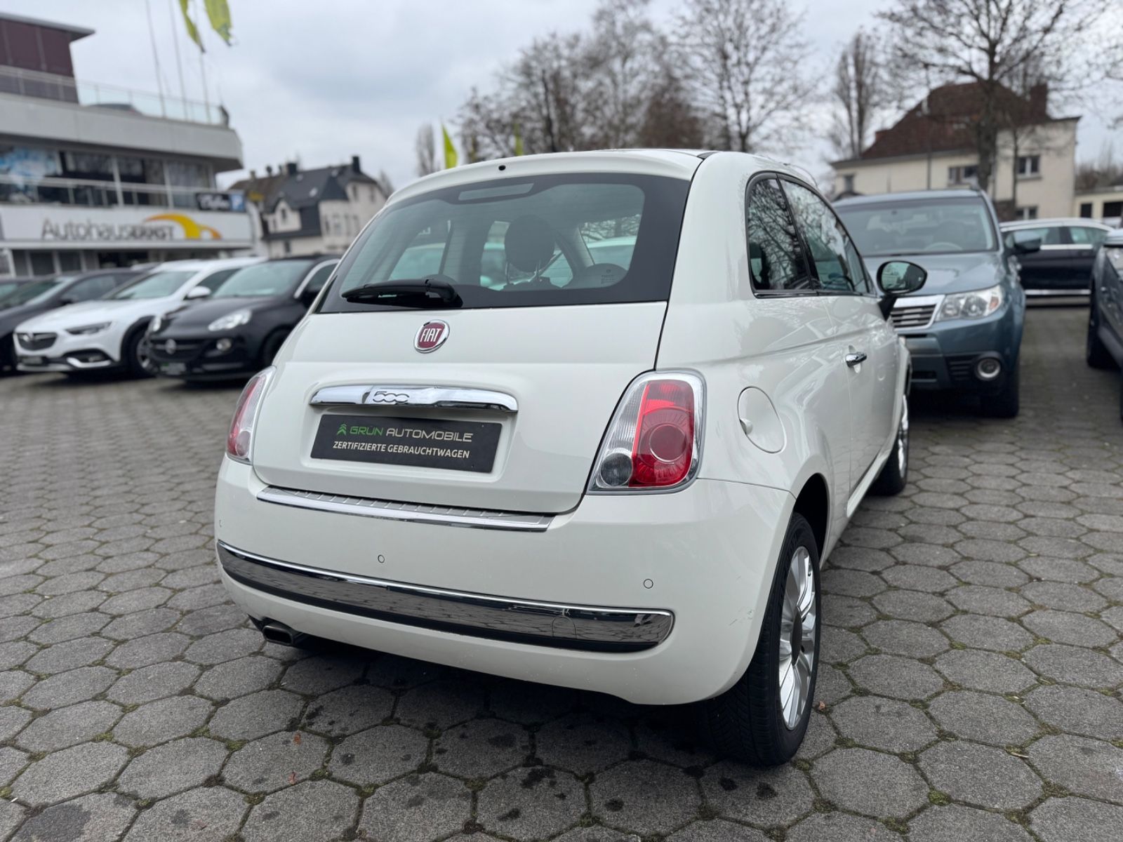 Fahrzeugabbildung Fiat 500 Lounge