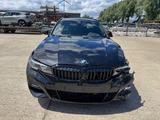 BMW 330 M SPORT HUD PANO HARMANN/KARDON LASER LICHT - BMW 330 Unfallwagen