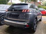Peugeot 3008 ALLURE PACK 1.2 +SHZ+NAVI+RFK+WR+AUT+KLIMA+ - gebrauchte Peugeot SUV & Geländewagen