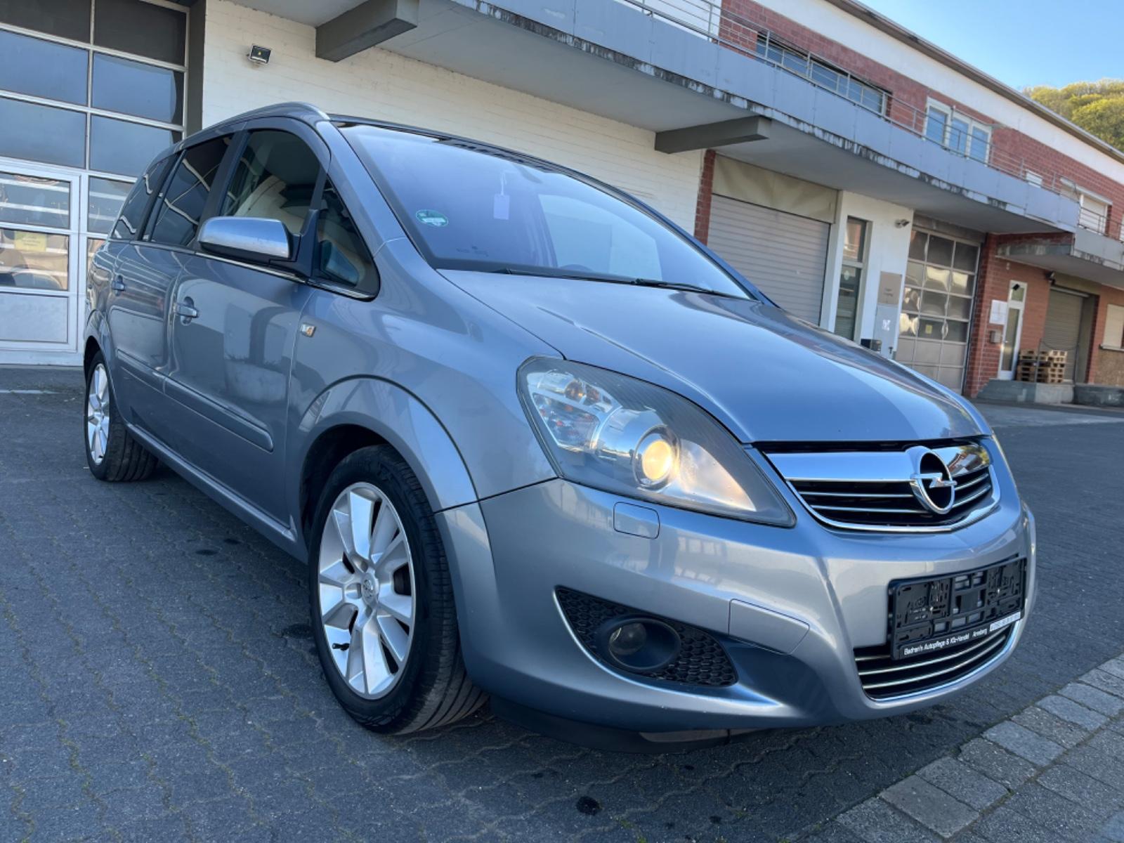 Opel Zafira B Cosmo*Automatik*7 Sitze*