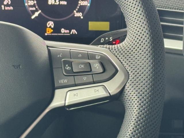 Volkswagen T-Roc 1.5 eTSI R-Line Navi AHK Kamera ACC SitzHZ