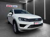 Volkswagen Touareg 3.0 V6 TDI Exclusive 4Motion Bi-Xenon - Volkswagen Touareg: Exclusive