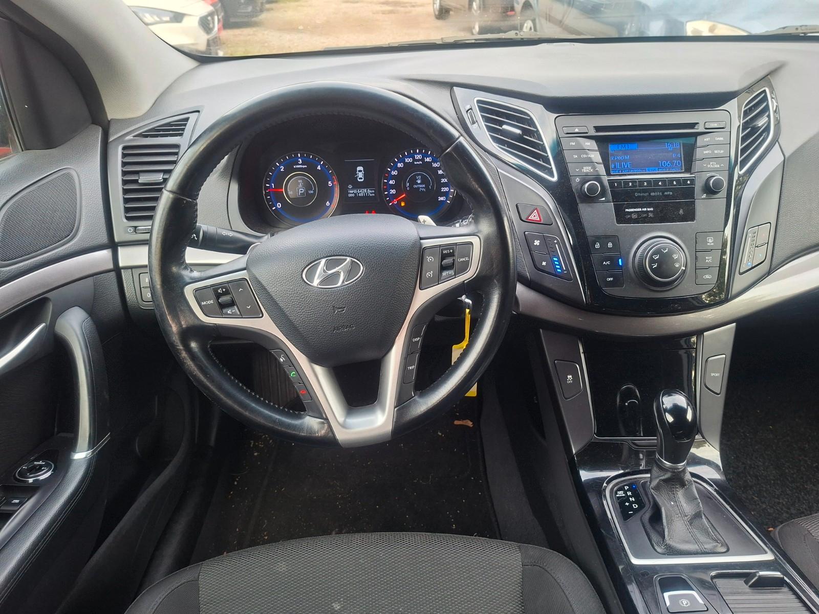 Hyundai i40 2014 — photo 13
