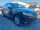 Volkswagen Touareg V8 TDI 4Motion R-Line Packet Navi AHK - Volkswagen Touareg V8tdi mit Diesel-Antrieb