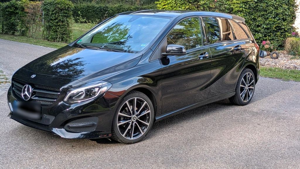 Image of Mercedes-Benz B 180