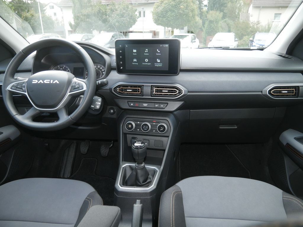 Fahrzeugabbildung Dacia Sandero Stepway Extreme TCe 110 KAMERA AHK LED