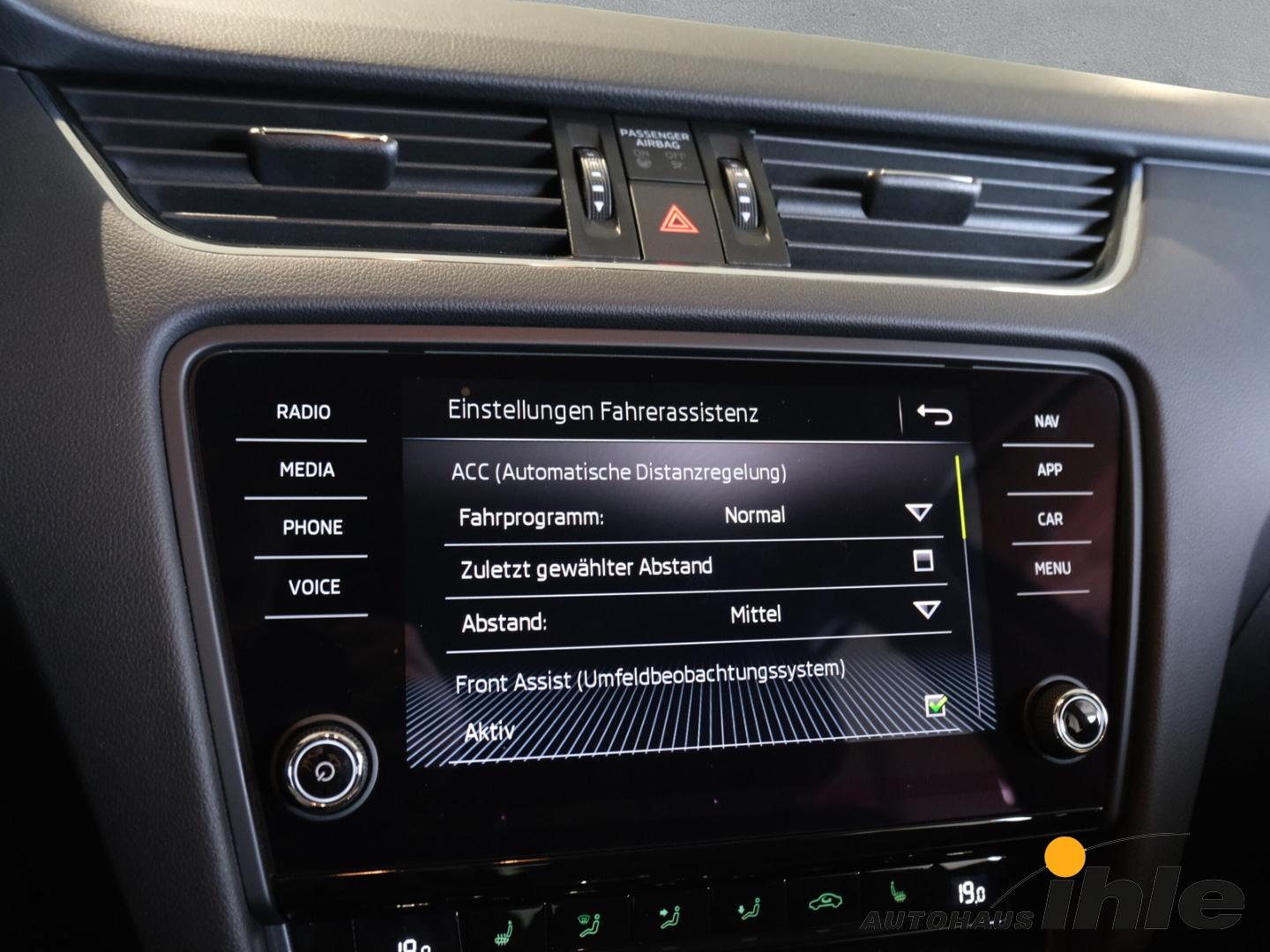 Skoda Octavia Combi Clever 1,8 TSI DSG NAVI+ACC+BLUETO