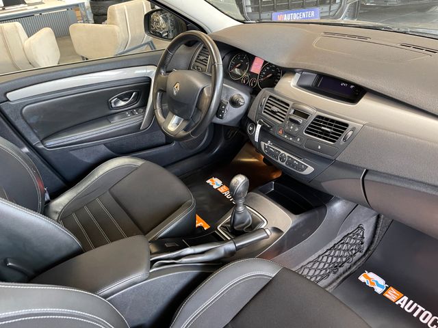 Renault Laguna III Grandtour Expression *1HAND*LEDER*AHK