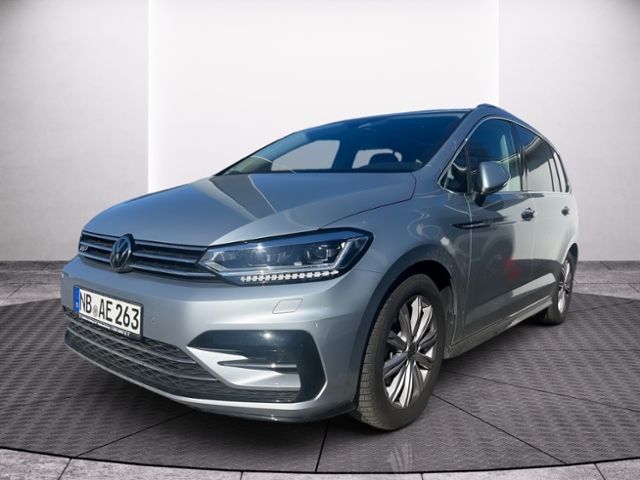 Fahrzeugabbildung Volkswagen Touran 1.5 TSI DSG HIGHLINE IQ.DRIVE LED R-LINE