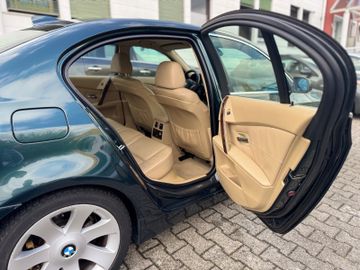 BMW 520 - 8