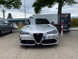 Alfa Romeo Giulia 2.9 Quadrifoglio, Akrapovic, Carbon Dach - Alfa Romeo Giulia Akrapovic Gebrauchtwagen
