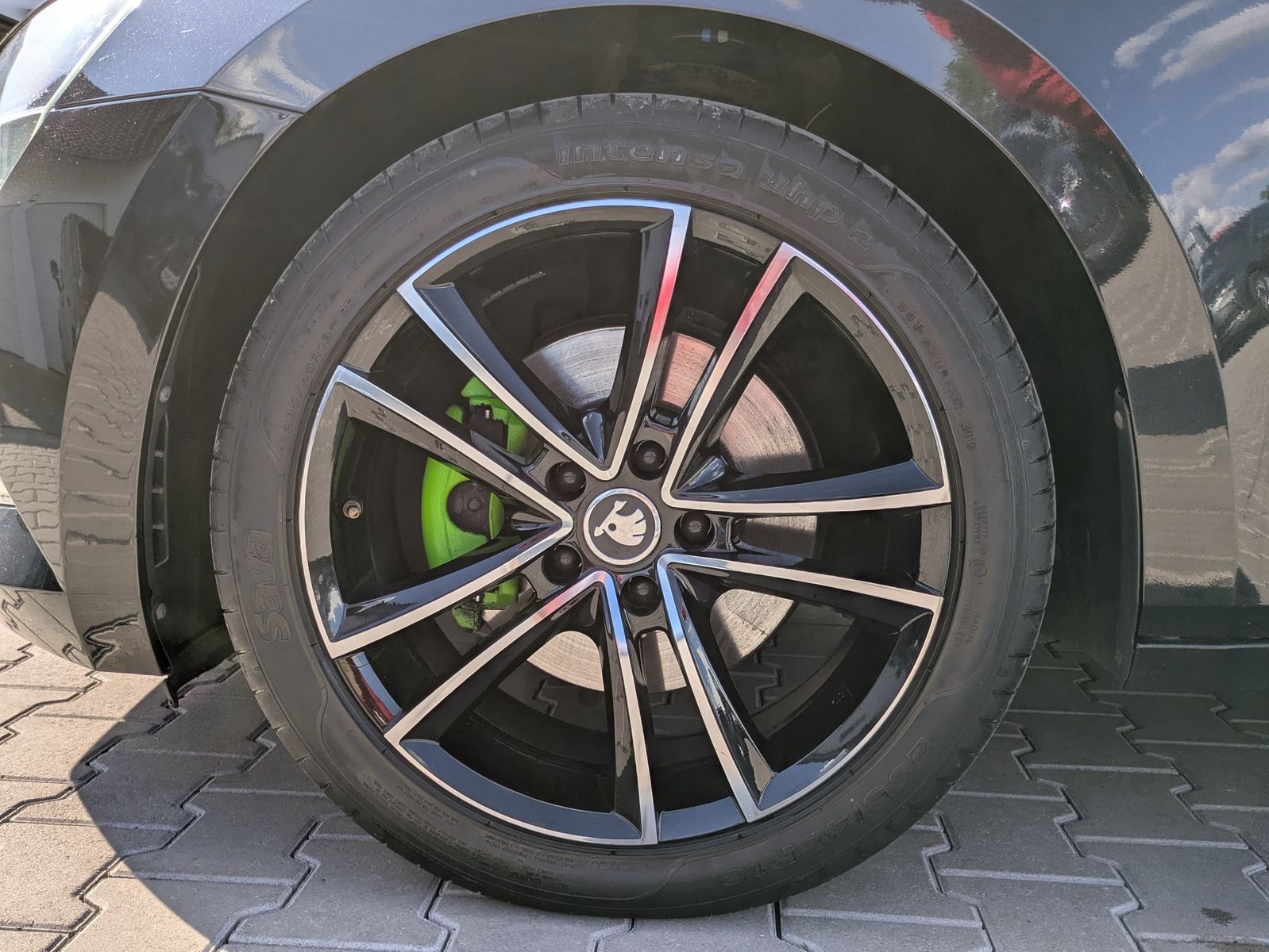 Fahrzeugabbildung SKODA Superb 2.0 TDI Style PANO*AHK*ACC*MEMORY*BIXENON