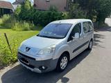Peugeot Partner Tepee Tepee 110 Family Family - silberne Peugeot Partner Tepee