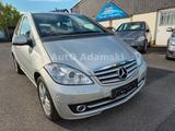 Mercedes-Benz A 180 Avantgarde P-Assist Xenon Klimaauto 75tkm - Mercedes-Benz A 180: Avantgarde