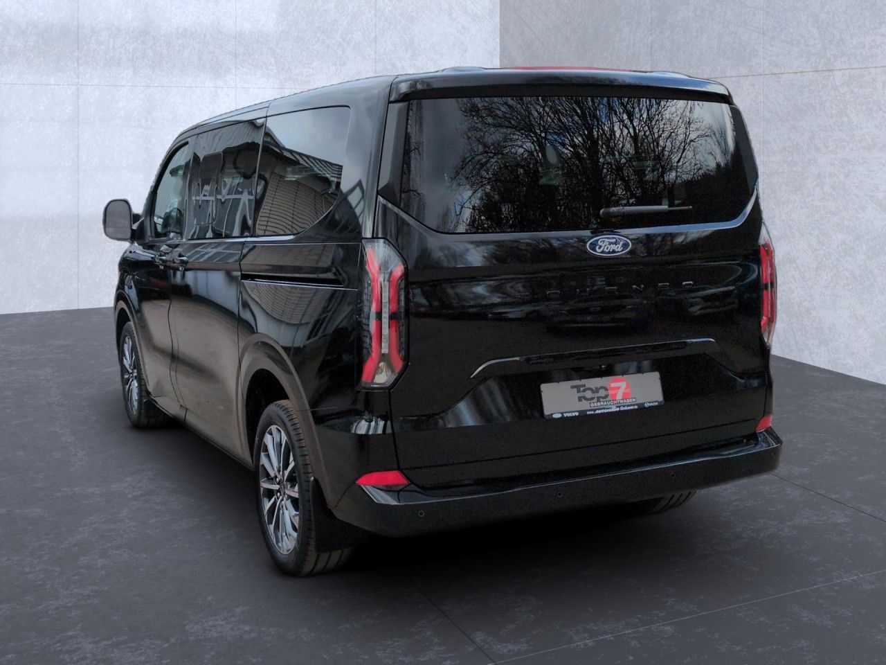 Ford Tourneo Custom - Bild 3