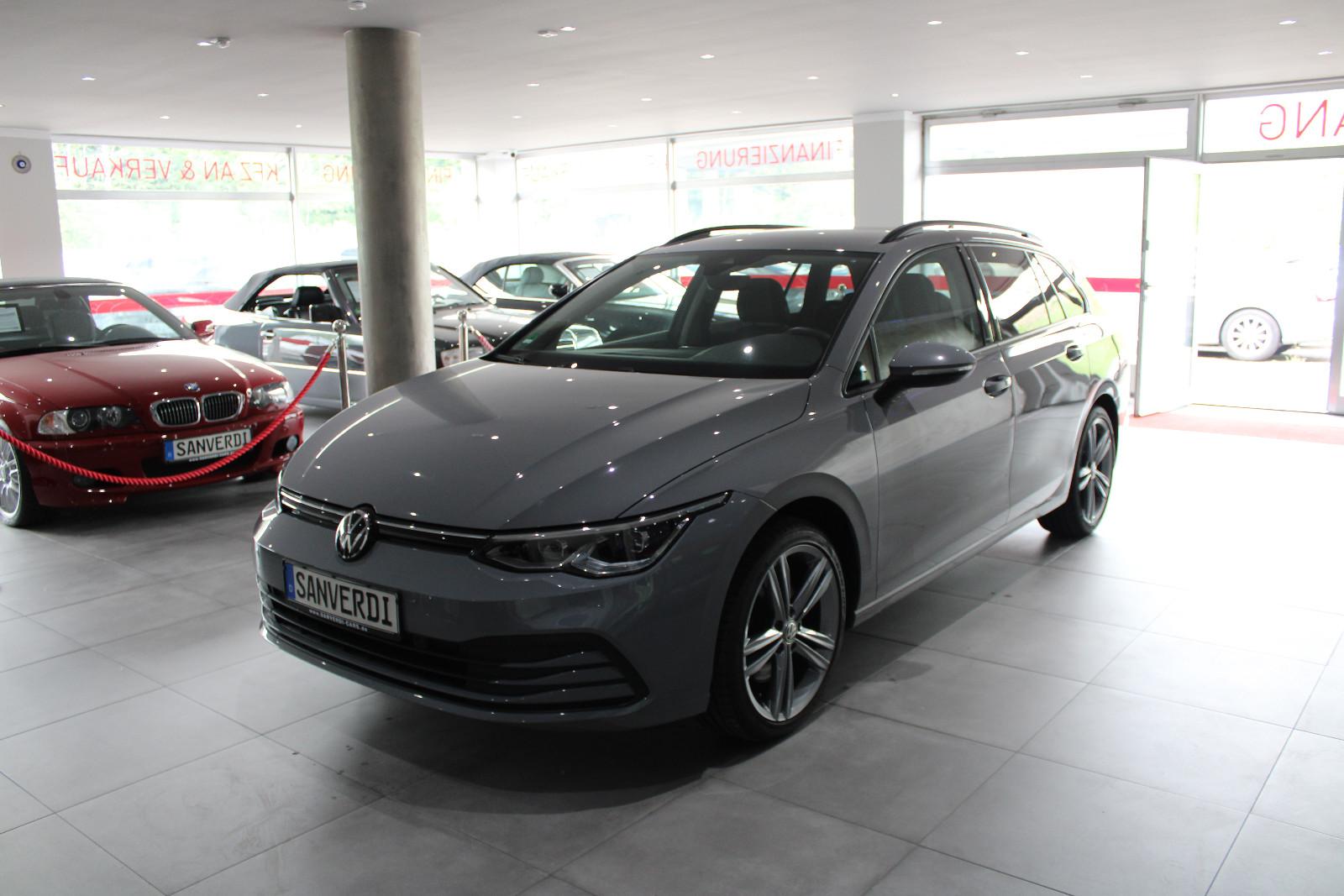 Volkswagen Golf 2.0 TDI SCR DSG LIFE SPORTPAKET LED RFK ACC