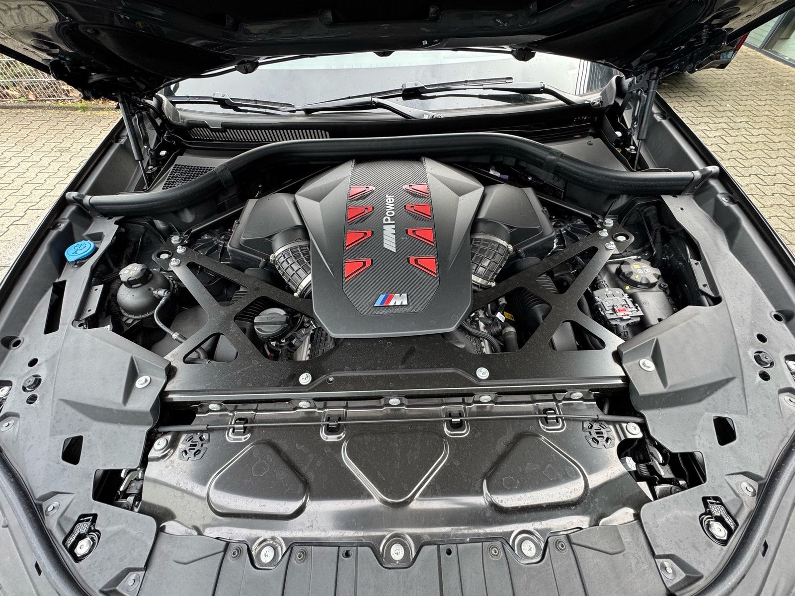BMW X6 M - Bild 27