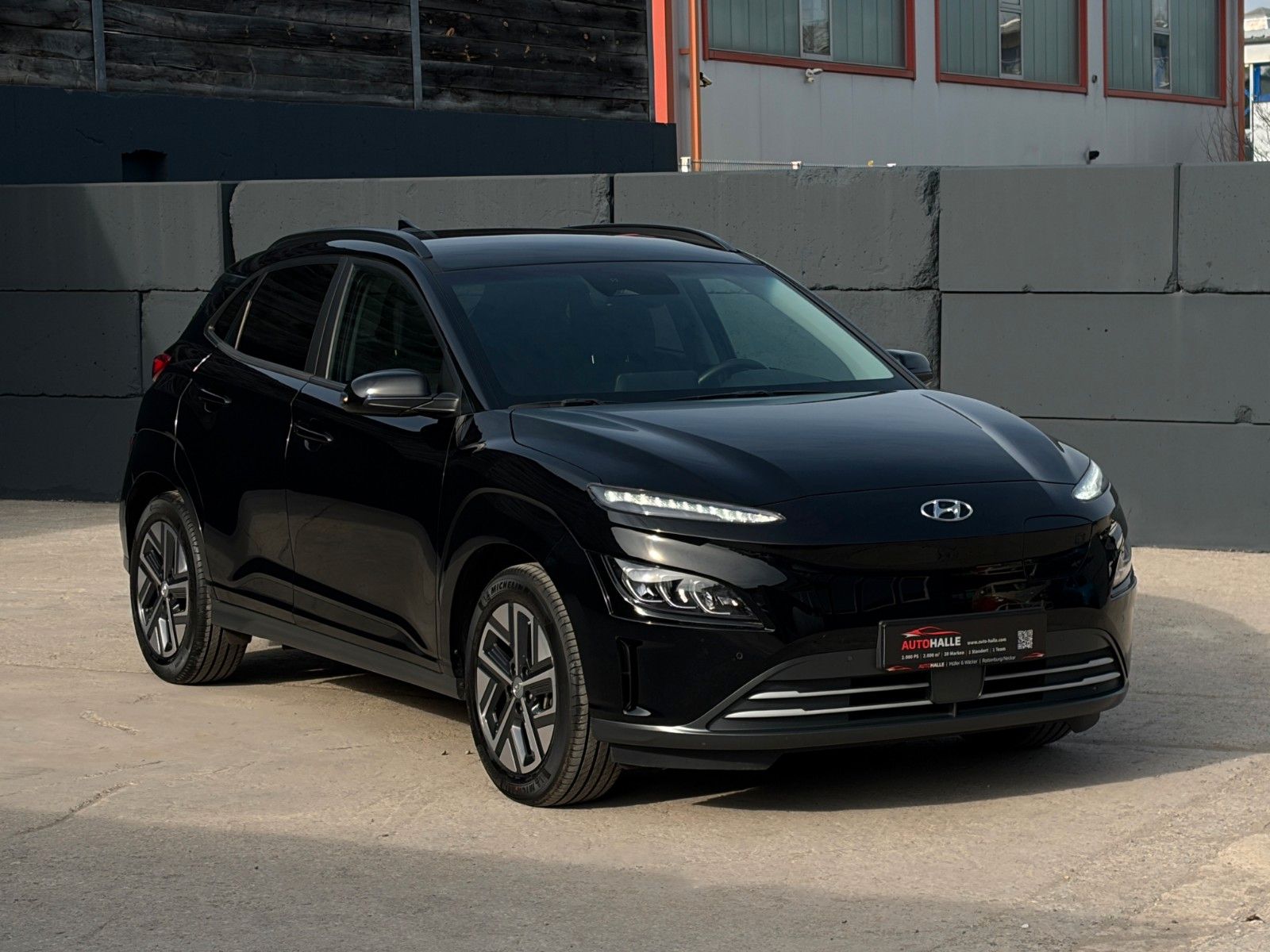 Fahrzeugabbildung Hyundai KONA E Trend KRELL LED NAV CAM ACC PDC CarPlay